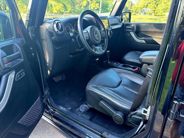 used 2017 Jeep Wrangler Unlimited car, priced at $31,900