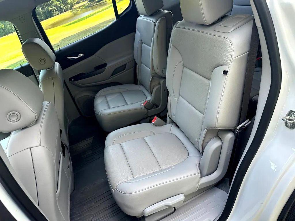 used 2022 GMC Acadia car, priced at $32,900