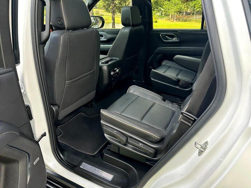used 2023 GMC Yukon car, priced at $64,900