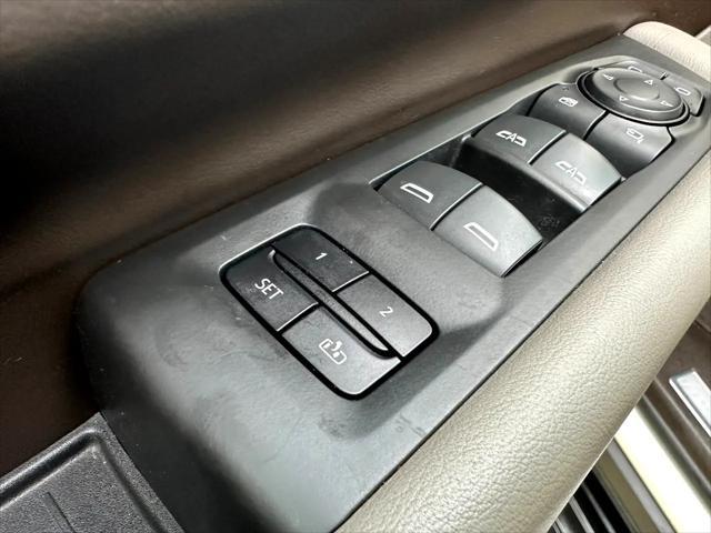 used 2022 GMC Yukon XL car, priced at $58,900
