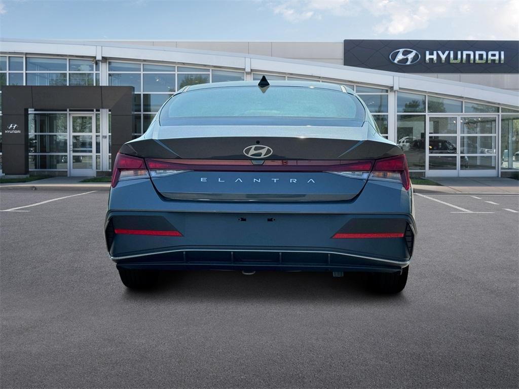 new 2025 Hyundai Elantra car, priced at $21,315