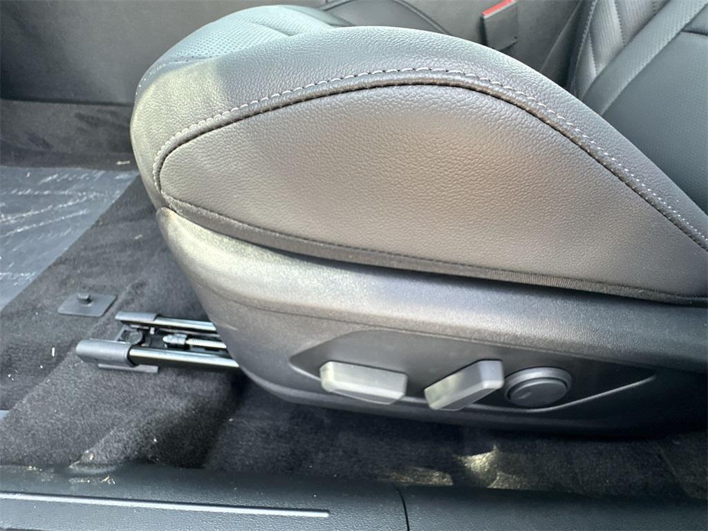 new 2025 Hyundai ELANTRA HEV car, priced at $28,655