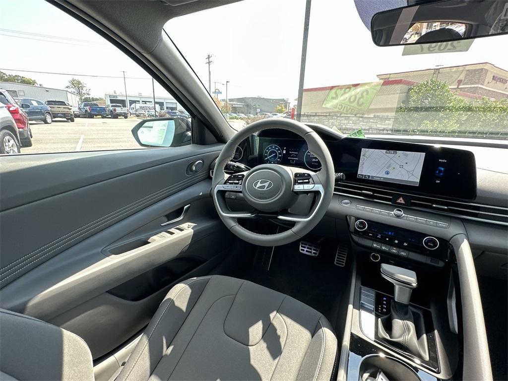new 2025 Hyundai ELANTRA HEV car, priced at $26,310