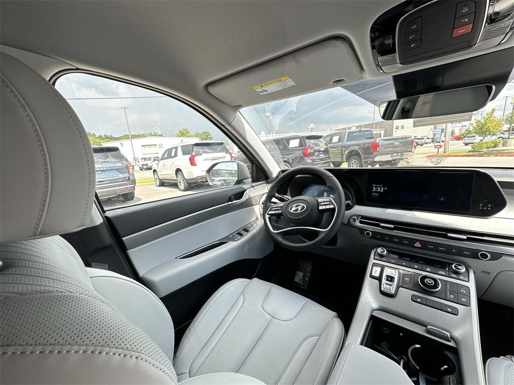 new 2025 Hyundai Palisade car, priced at $39,819