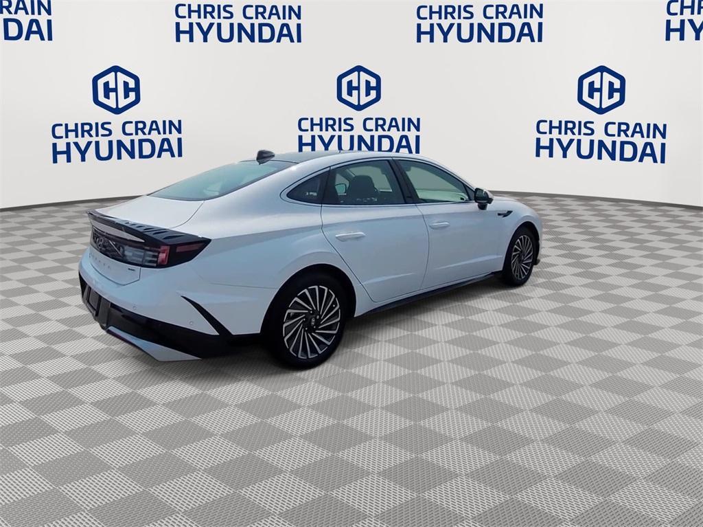 new 2024 Hyundai Sonata Hybrid car, priced at $38,305