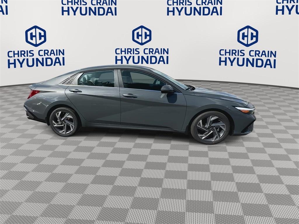 new 2025 Hyundai Elantra car, priced at $27,380
