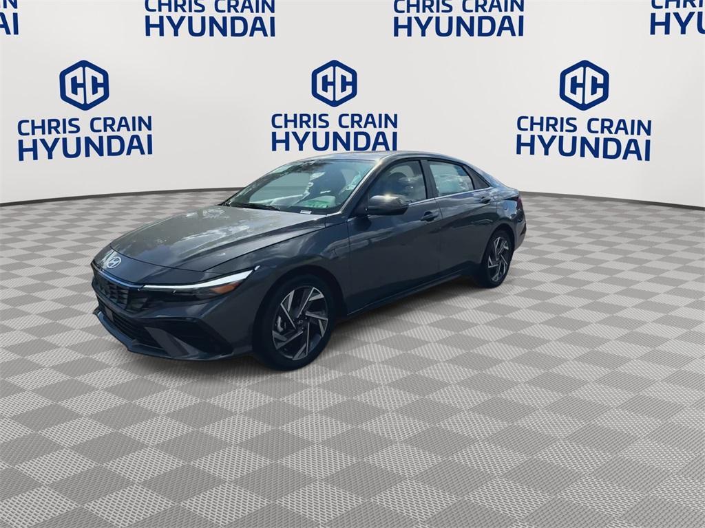 new 2025 Hyundai Elantra car, priced at $27,380