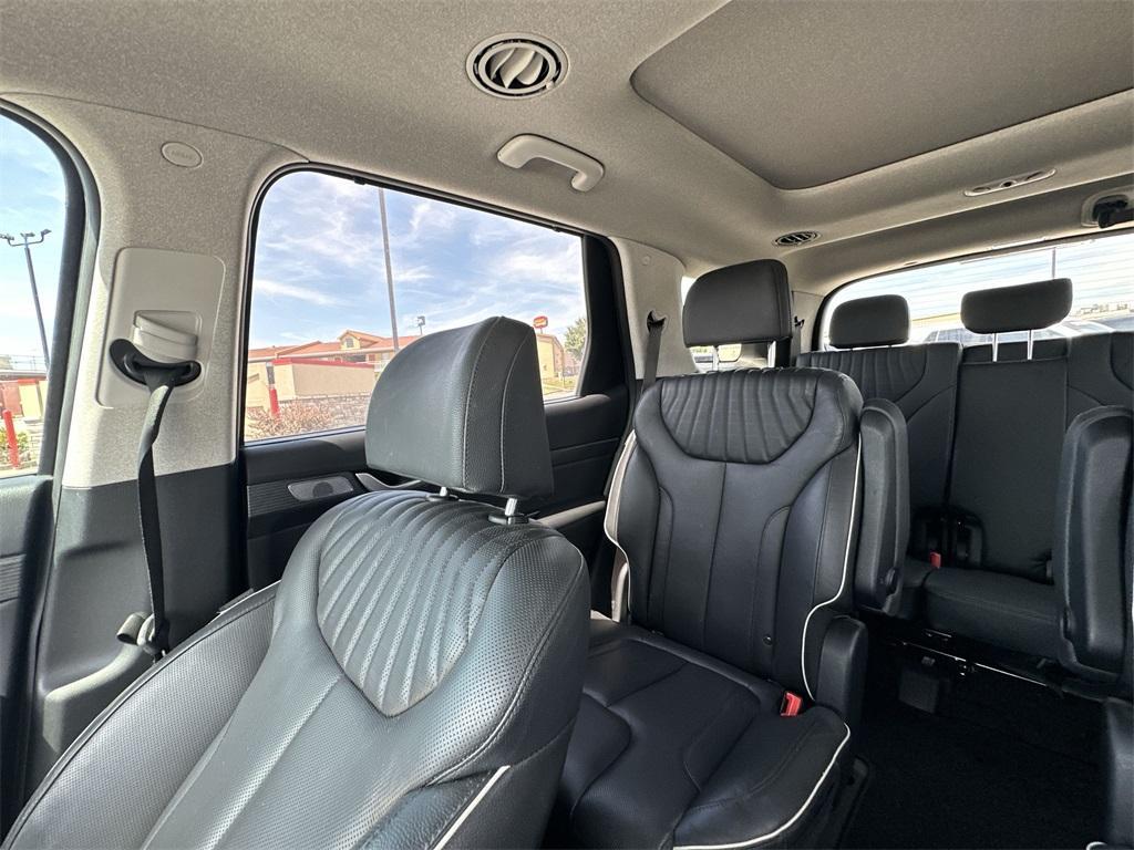 used 2023 Hyundai Palisade car, priced at $33,240