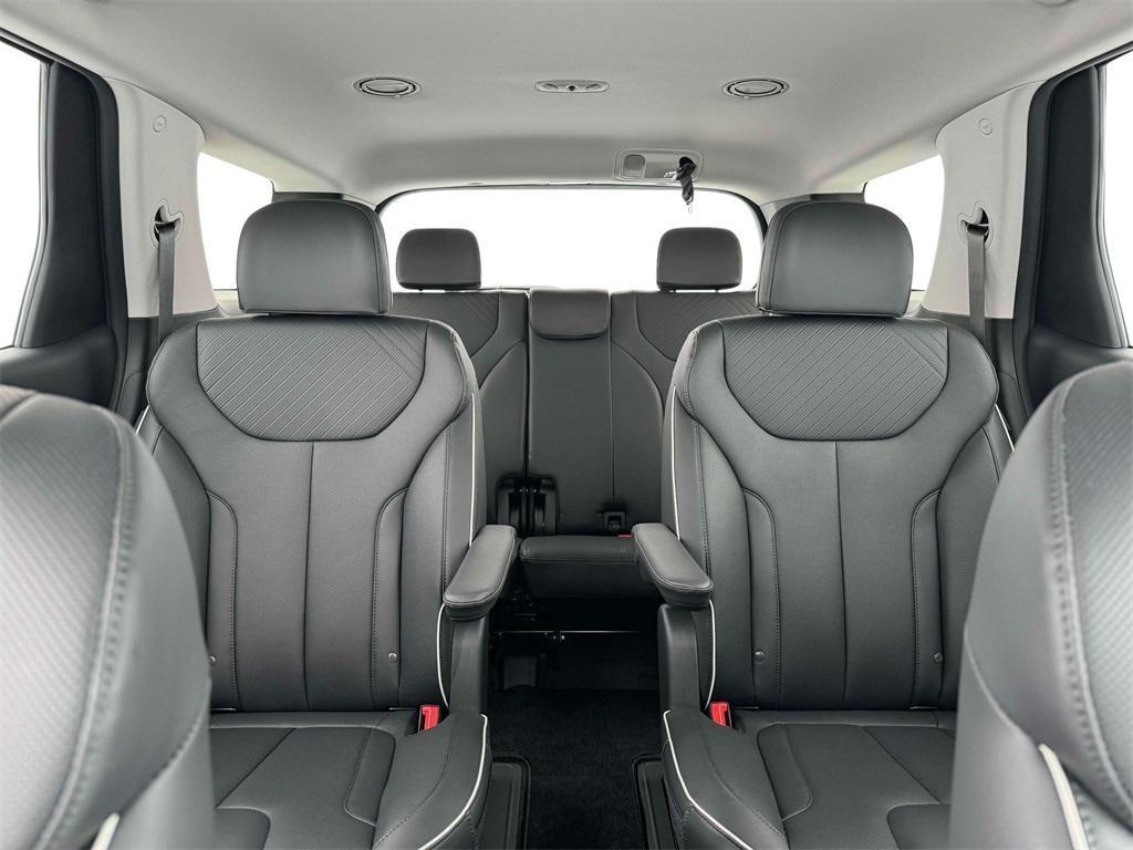 new 2025 Hyundai Palisade car, priced at $41,569