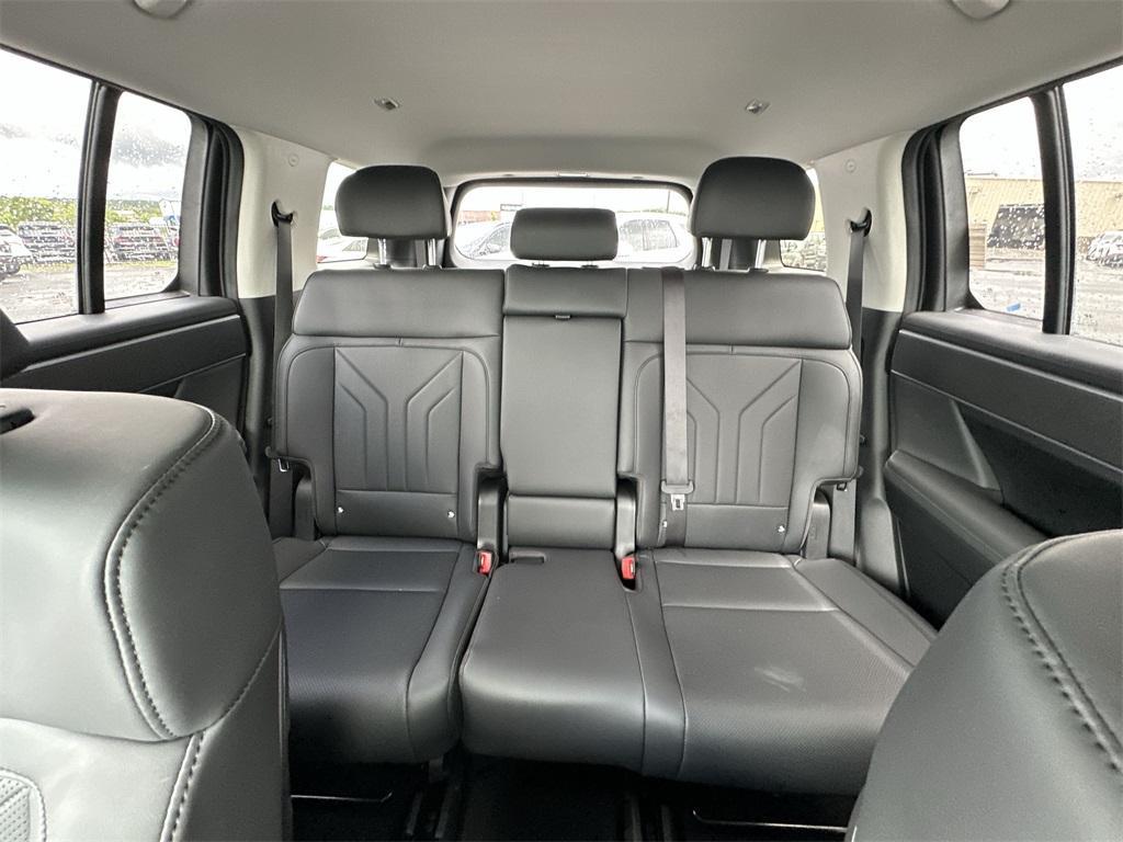 new 2025 Hyundai Santa Fe car, priced at $37,175