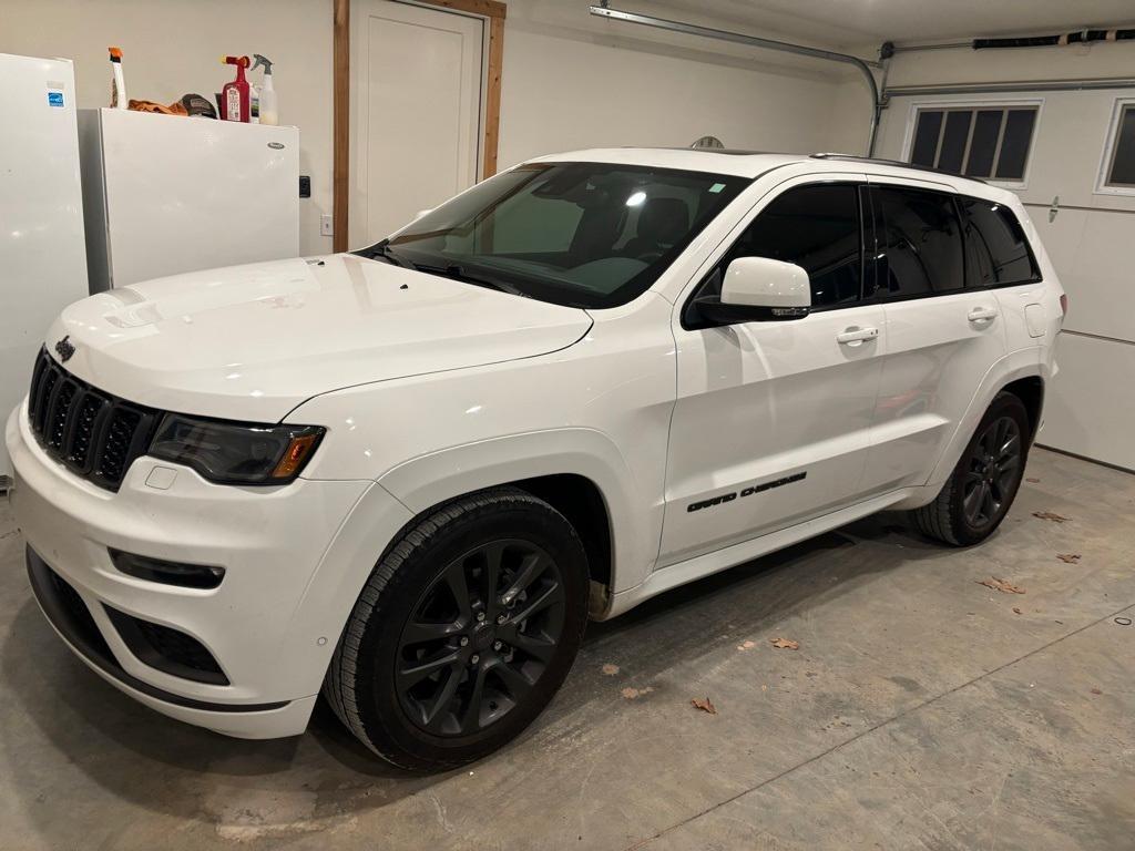 used 2018 Jeep Grand Cherokee car, priced at $21,584