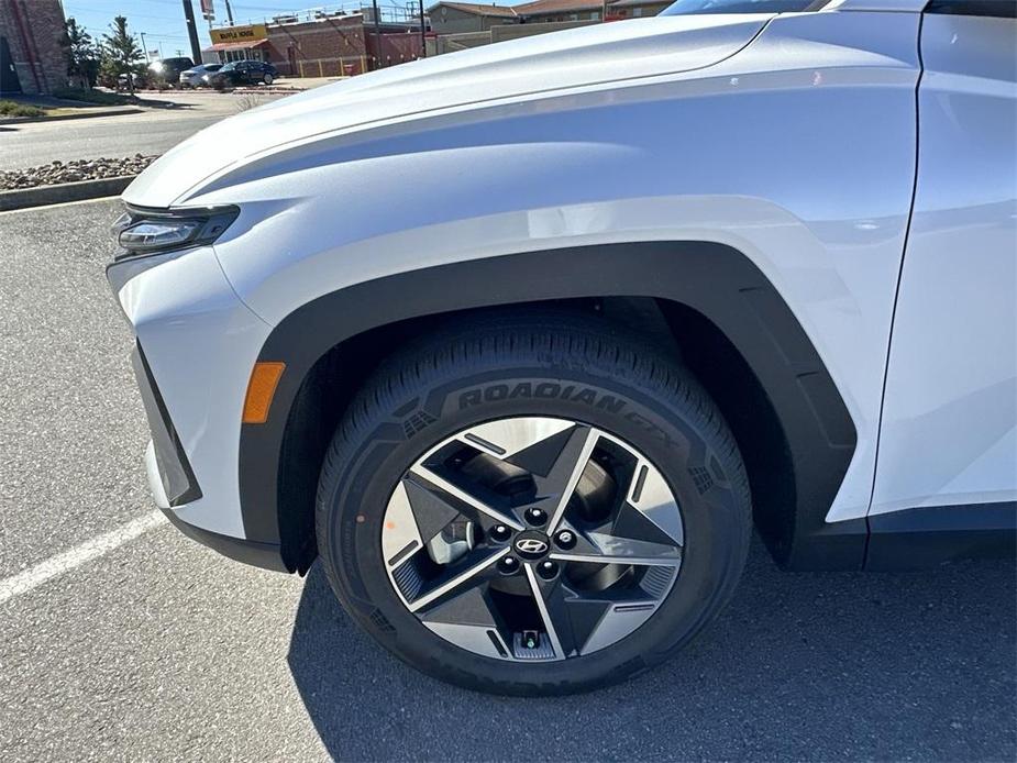 new 2025 Hyundai Tucson car, priced at $32,580