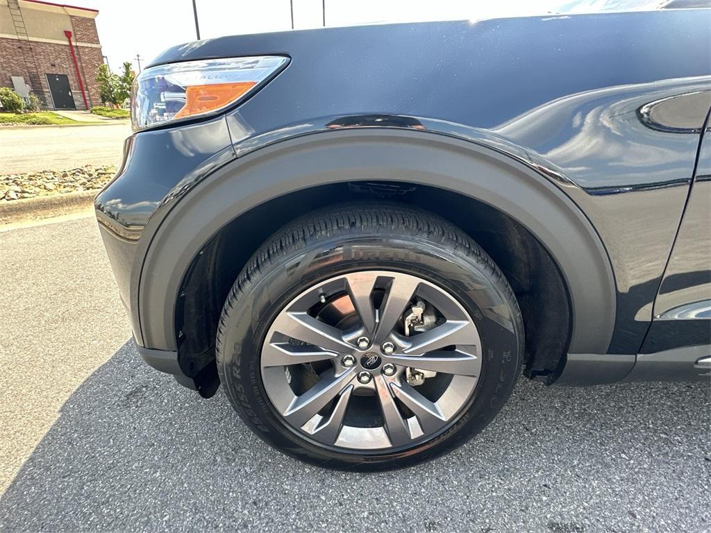 used 2023 Ford Explorer car, priced at $29,334