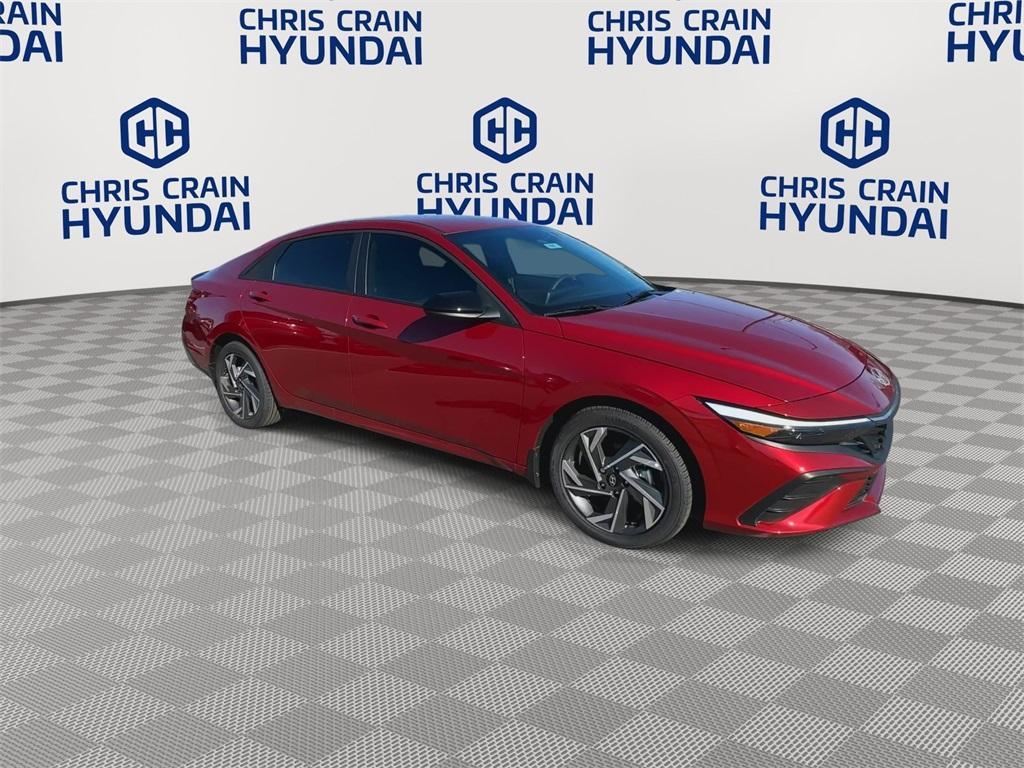 new 2025 Hyundai Elantra car, priced at $22,885