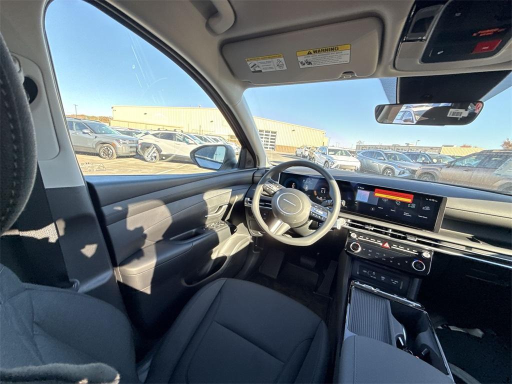 new 2026 Hyundai TUCSON Hybrid car