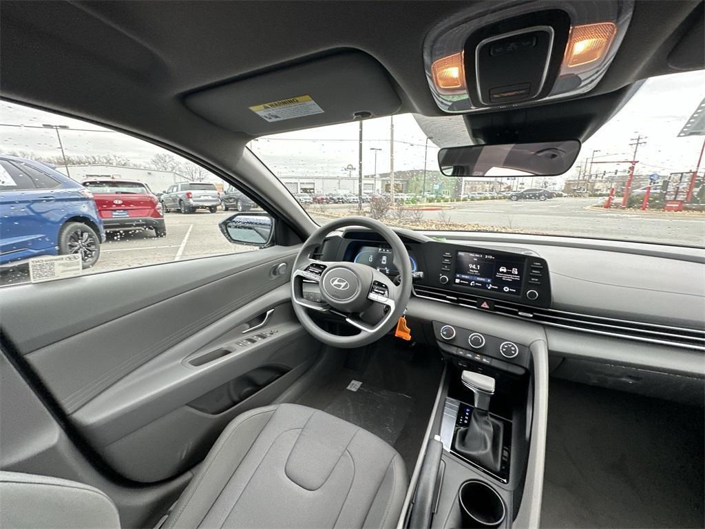 new 2025 Hyundai Elantra car, priced at $21,510