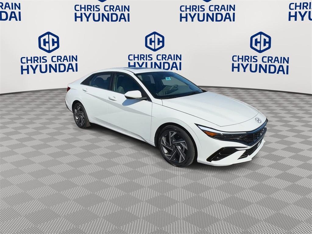 new 2025 Hyundai Elantra car, priced at $25,435