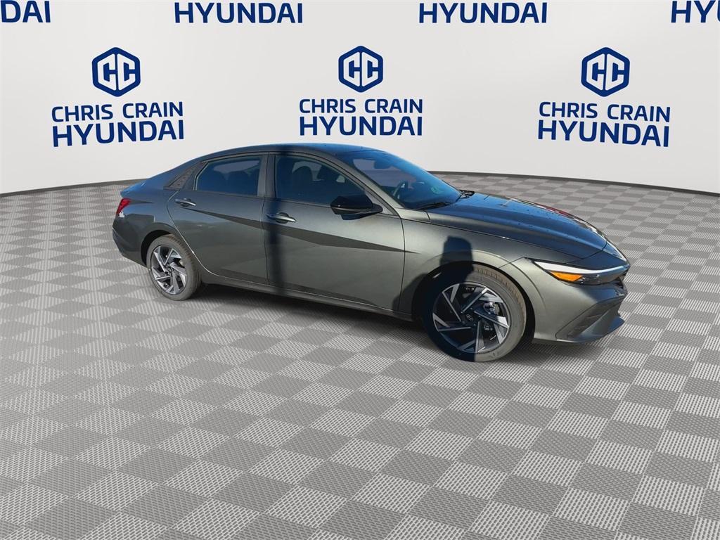 new 2025 Hyundai Elantra car, priced at $24,185