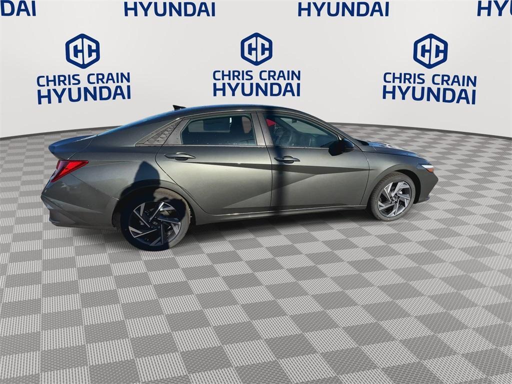 new 2025 Hyundai Elantra car, priced at $24,185