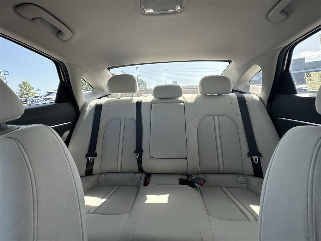 new 2025 Hyundai Sonata Hybrid car, priced at $31,080