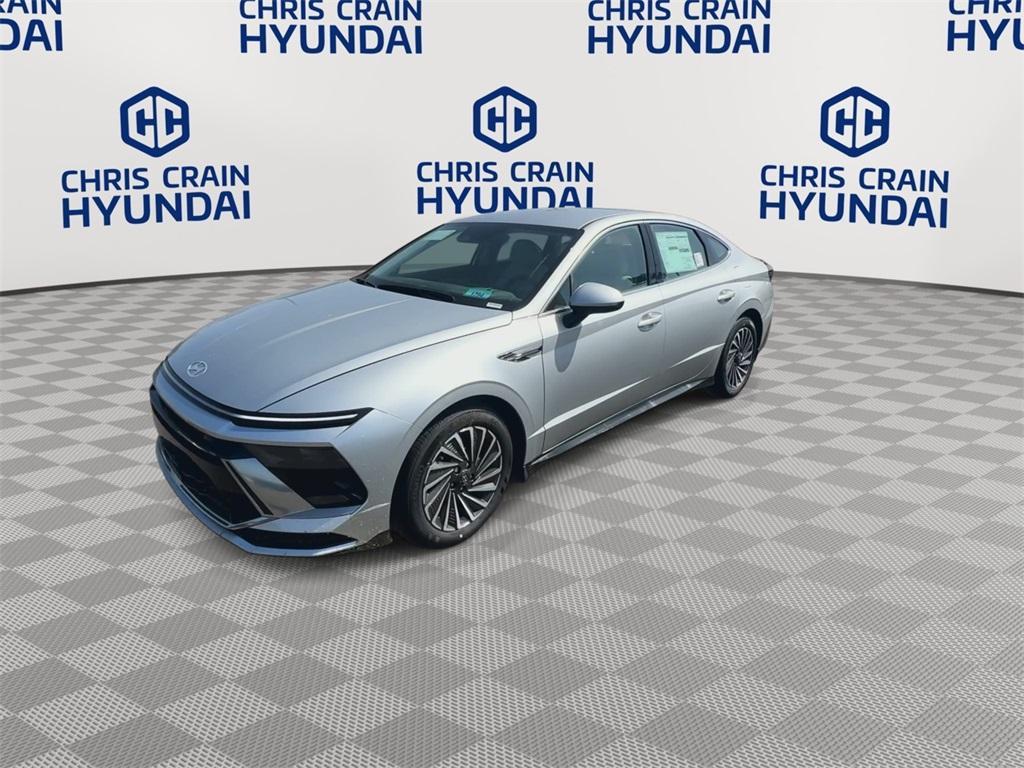 new 2025 Hyundai Sonata Hybrid car, priced at $31,080