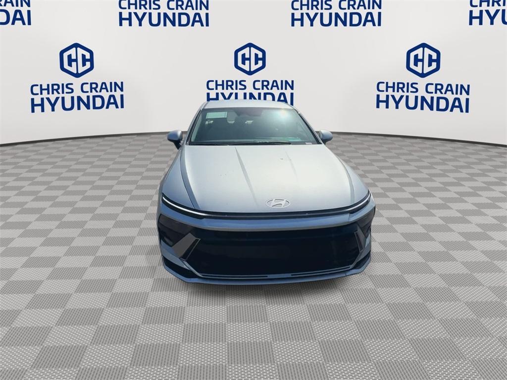 new 2025 Hyundai Sonata Hybrid car, priced at $31,080