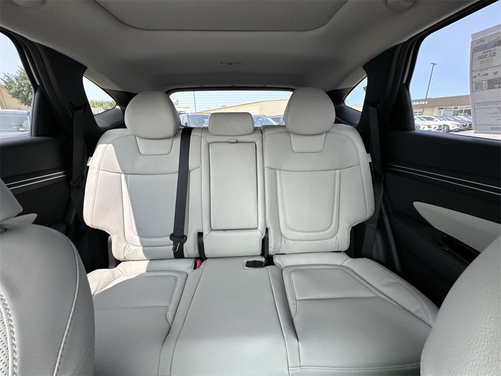 used 2024 Hyundai TUCSON Hybrid car, priced at $31,574