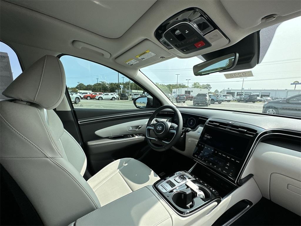 used 2024 Hyundai TUCSON Hybrid car, priced at $31,574