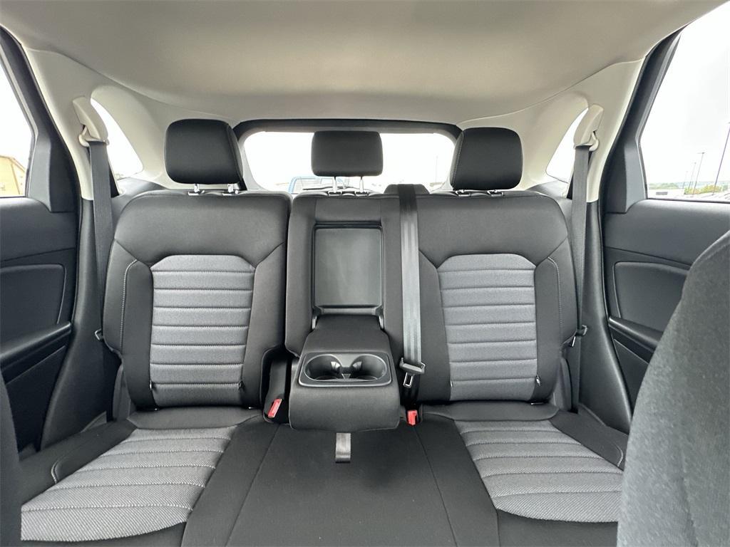 used 2024 Ford Edge car, priced at $30,893