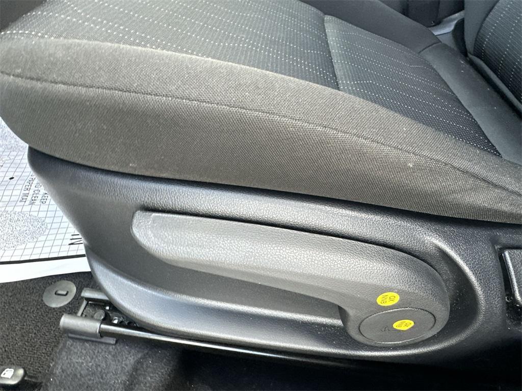 used 2023 Hyundai Venue car, priced at $18,048