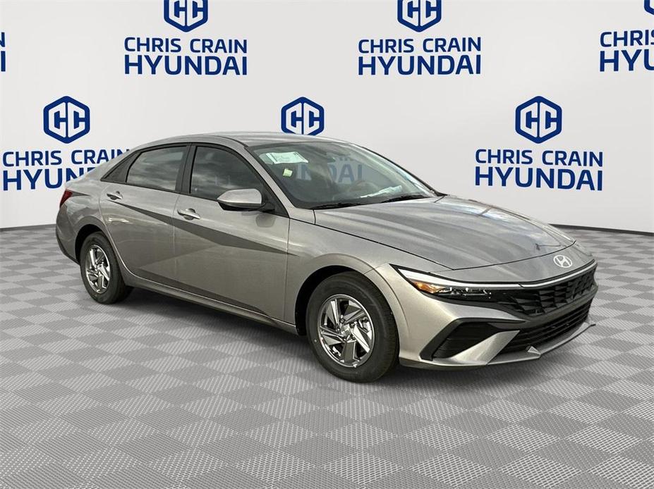 new 2025 Hyundai Elantra car, priced at $23,040