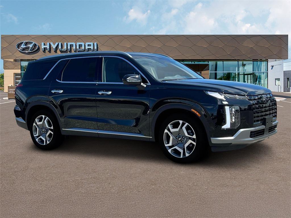 new 2025 Hyundai Palisade car, priced at $45,620
