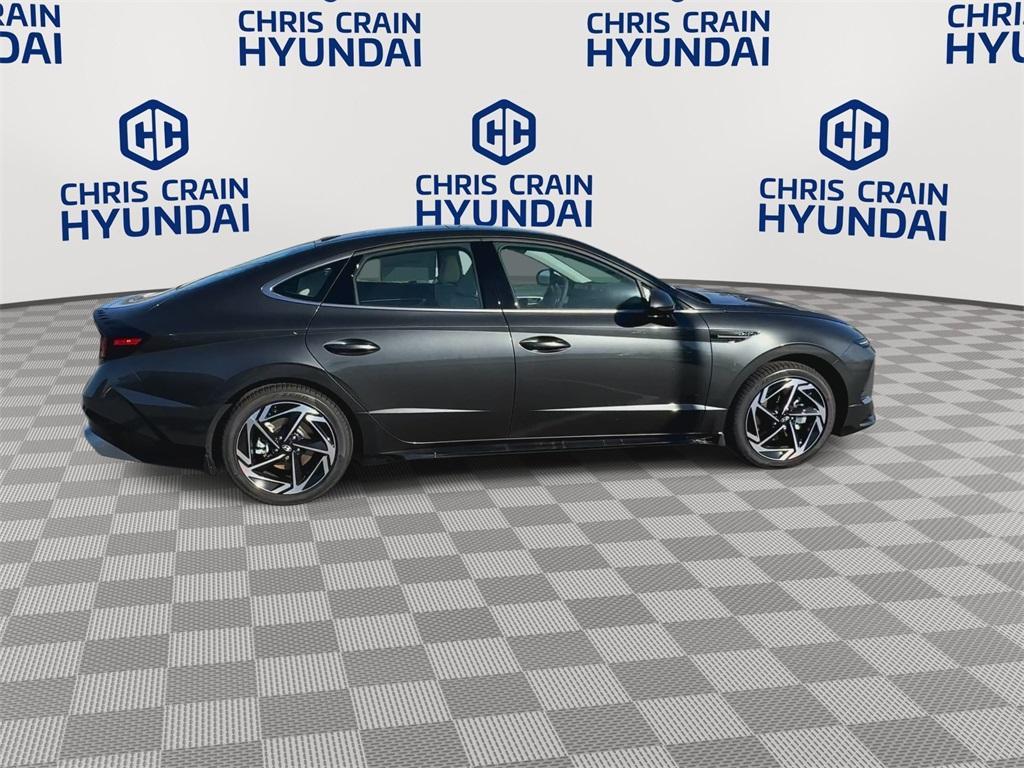 new 2025 Hyundai Sonata car, priced at $31,990