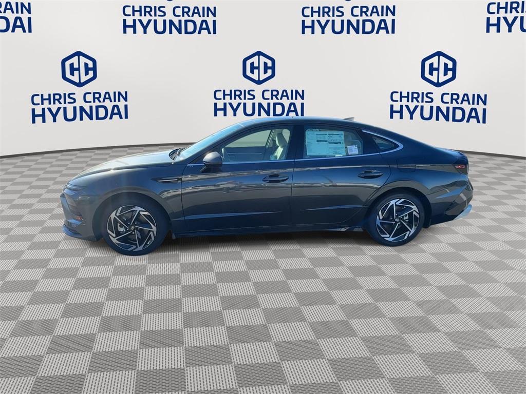 new 2025 Hyundai Sonata car, priced at $31,990