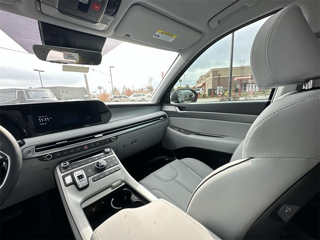 new 2025 Hyundai Palisade car, priced at $48,035