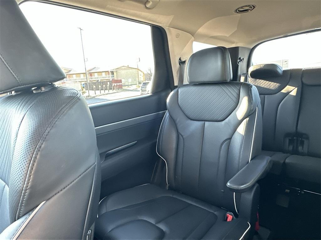 used 2023 Hyundai Palisade car, priced at $33,326