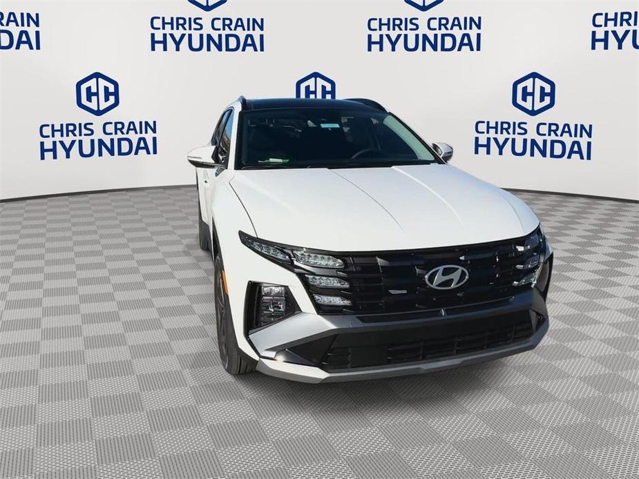 new 2025 Hyundai Tucson Hybrid car