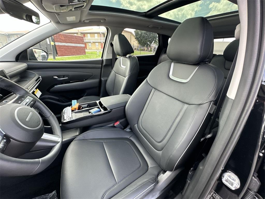 new 2025 Hyundai Tucson car, priced at $38,475