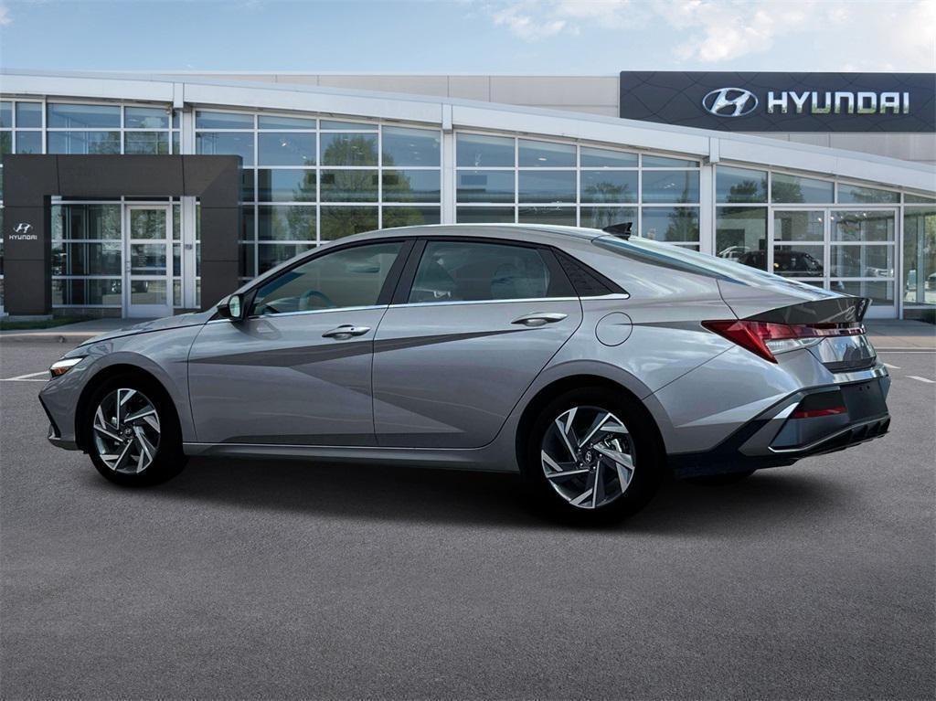 new 2025 Hyundai Elantra car, priced at $25,015