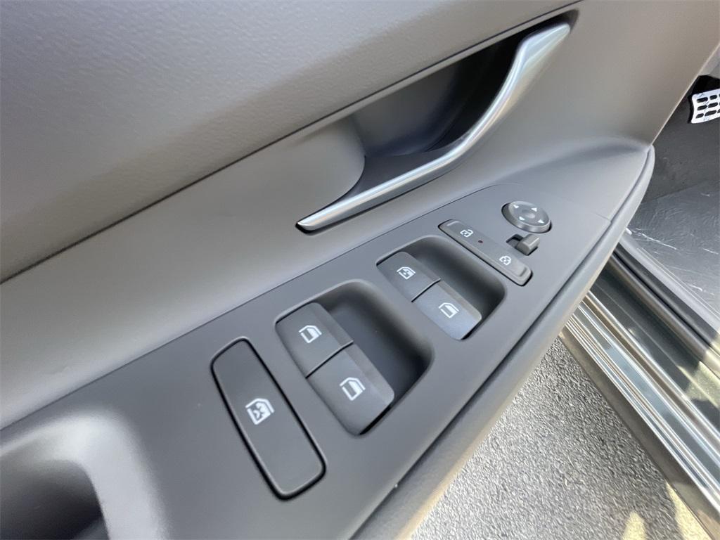 new 2025 Hyundai Elantra car, priced at $23,385