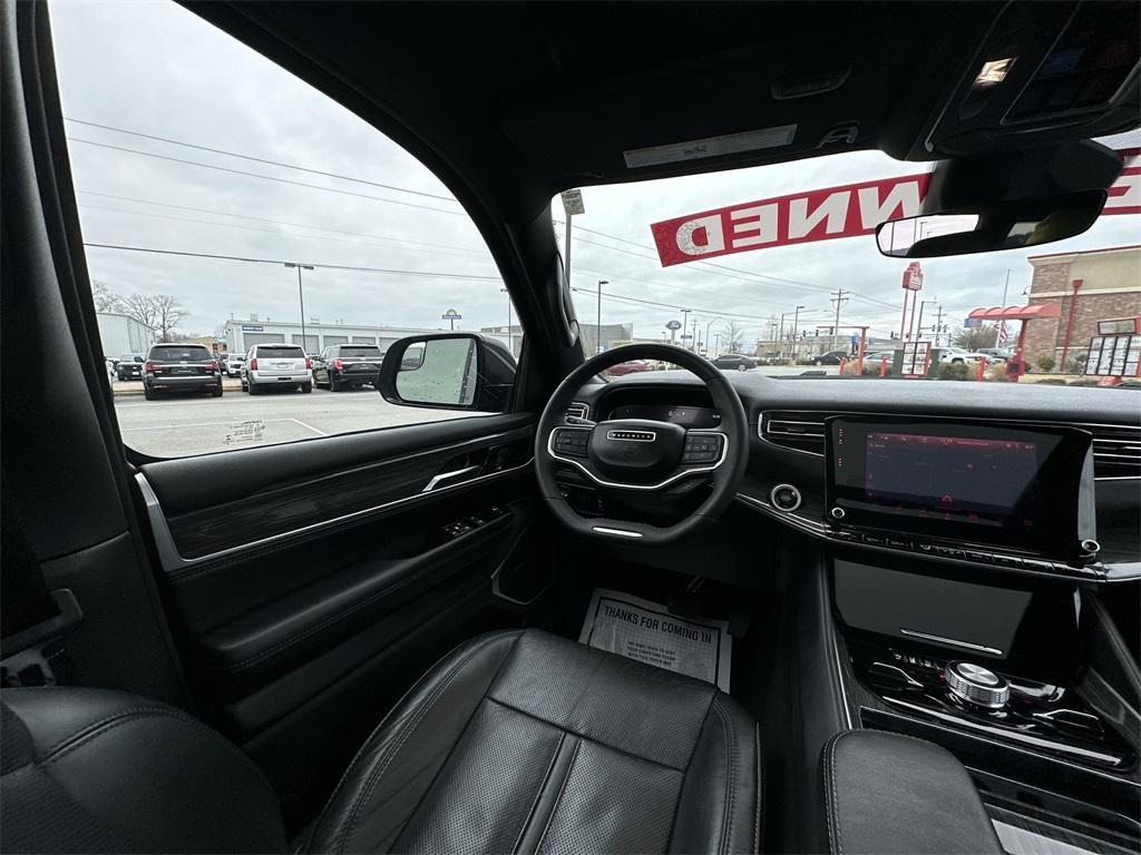 used 2022 Jeep Wagoneer car, priced at $41,570