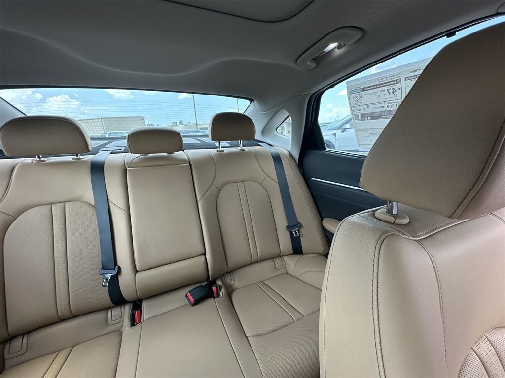 new 2025 Hyundai Sonata Hybrid car, priced at $37,530