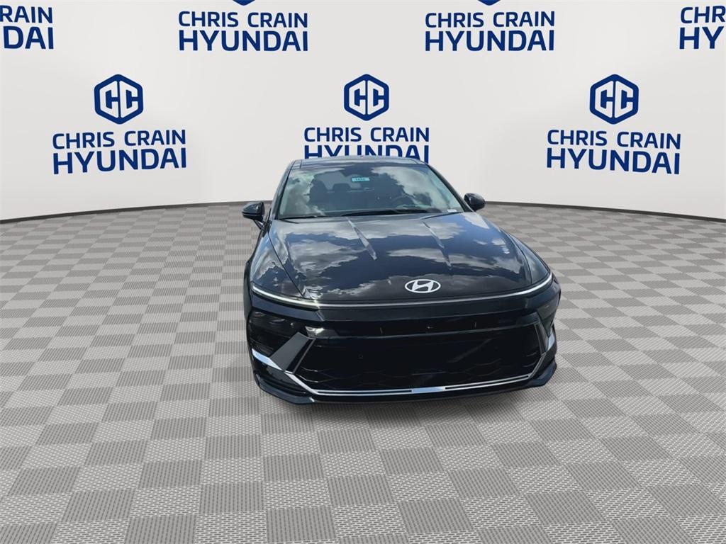 new 2025 Hyundai Sonata Hybrid car, priced at $37,530