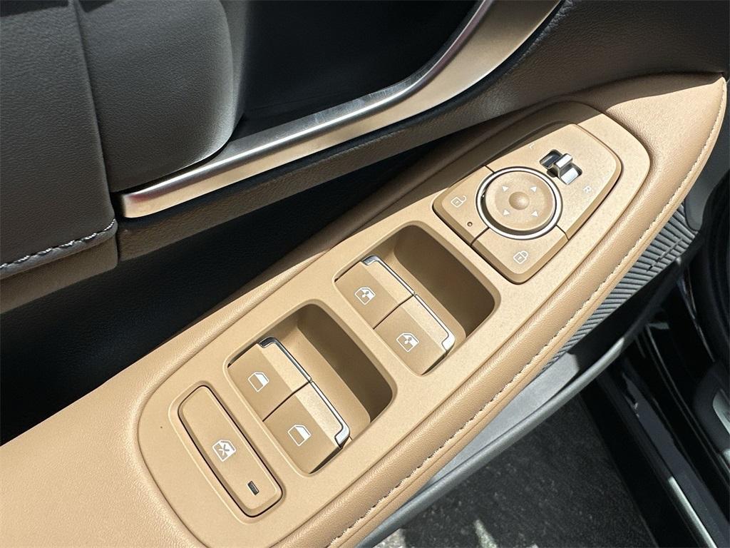 new 2025 Hyundai Sonata Hybrid car, priced at $37,530