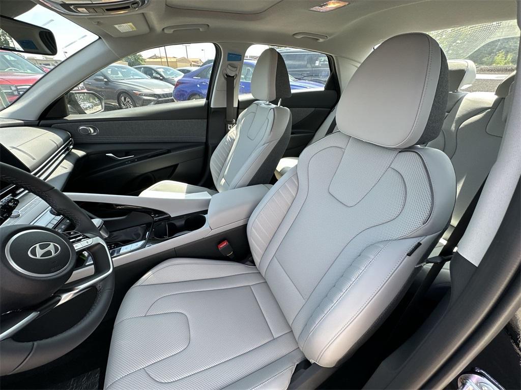 new 2025 Hyundai Elantra car, priced at $26,880