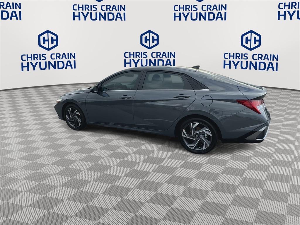 new 2025 Hyundai Elantra car, priced at $26,725