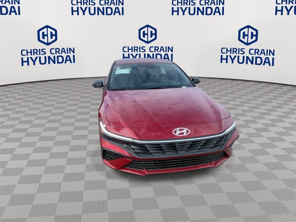 new 2025 Hyundai Elantra car, priced at $24,675