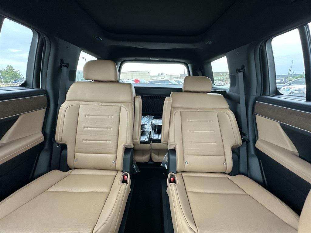 new 2026 Hyundai SANTA FE HEV car