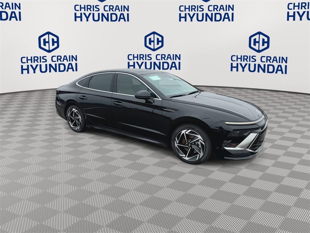 new 2025 Hyundai Sonata car, priced at $30,760