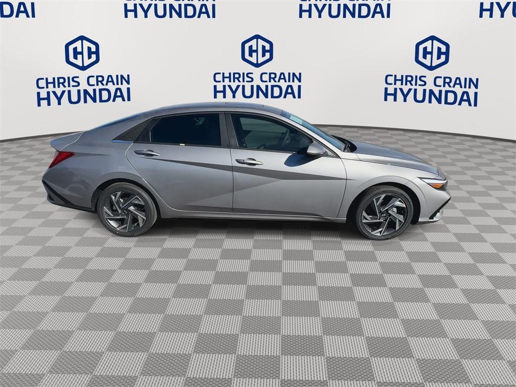 new 2025 Hyundai Elantra car, priced at $25,040